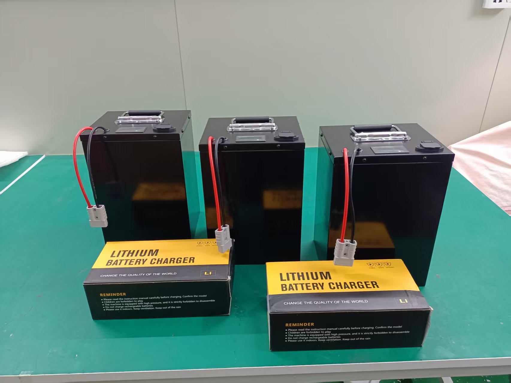 60V scooter Battery 40Ah 50Ah  - огляд і ціна 60V 50Ah Electric Scooter Battery